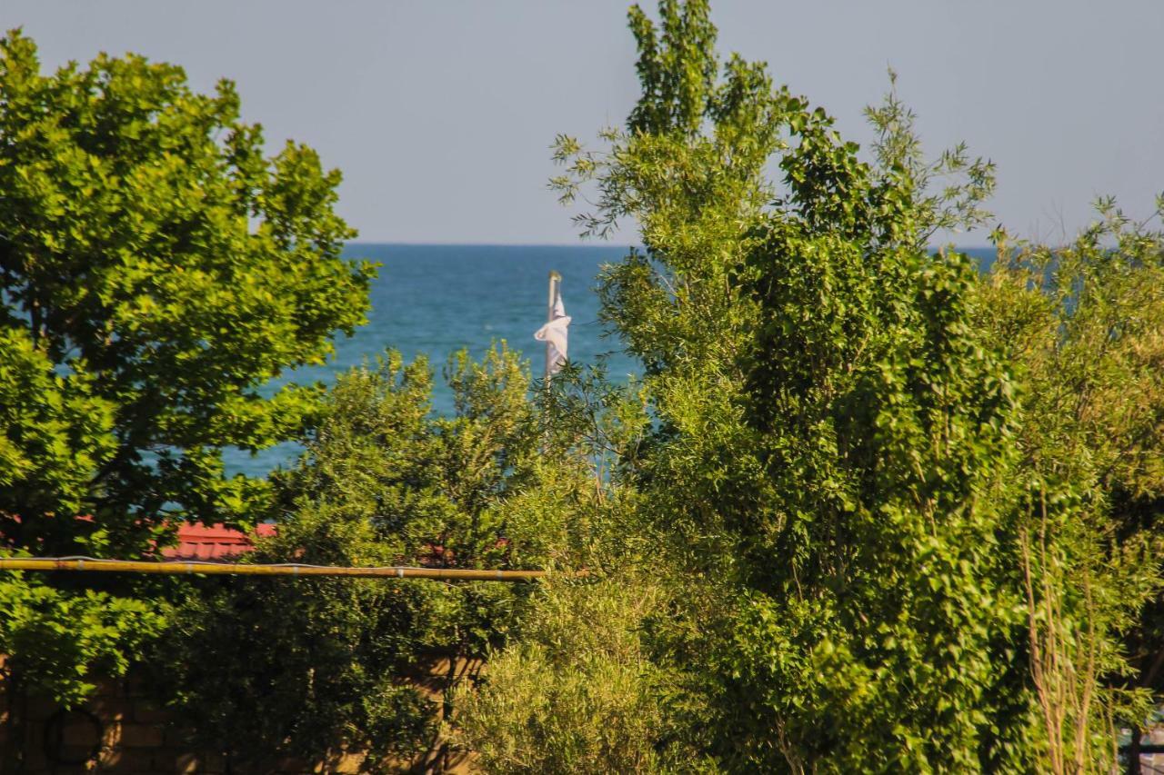 Mavi Dalga Beach Hotel Baku Exteriör bild